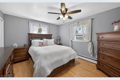 14 Bettino Dr, Ogdensburg, NJ 07439 - Photo 18