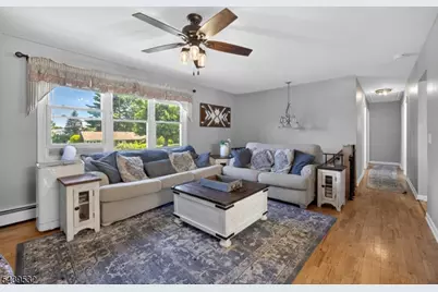 14 Bettino Dr, Ogdensburg, NJ 07439 - Photo 14