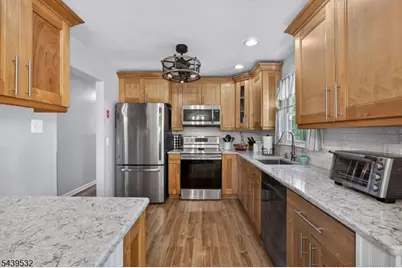 14 Bettino Dr, Ogdensburg, NJ 07439 - Photo 8