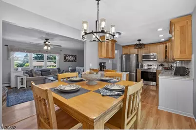 14 Bettino Dr, Ogdensburg, NJ 07439 - Photo 4