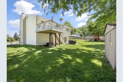 14 Bettino Dr, Ogdensburg, NJ 07439 - Photo 2