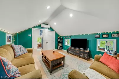 22 Paddock Ave, Vernon Twp., NJ 07422 - Photo 14