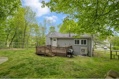 22 Paddock Ave, Vernon Twp., NJ 07422 - Photo 32