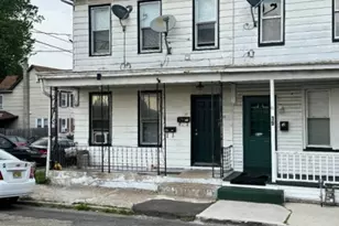 17 Railroad Ave, Phillipsburg, NJ 08865 - Photo 1