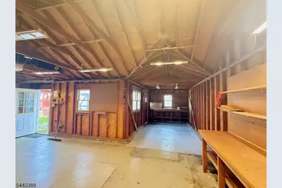 33 Poplar St, Bloomingdale, NJ 07403 - Photo 8
