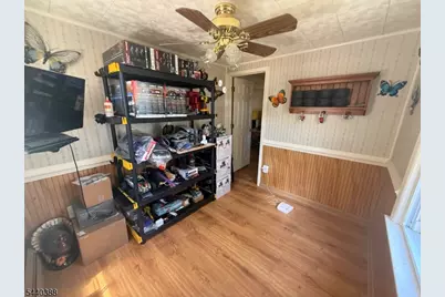 33 Poplar St, Bloomingdale, NJ 07403 - Photo 20