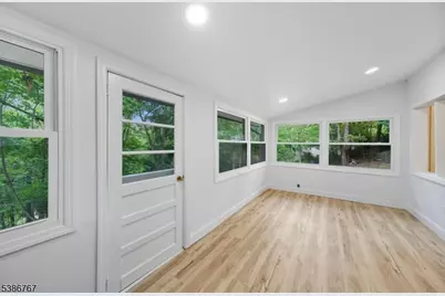 330 Springbrook Trl, Sparta Township, NJ 07871 - Photo 14