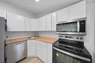 330 Springbrook Trail, Sparta Township, NJ 07871 - Photo 10
