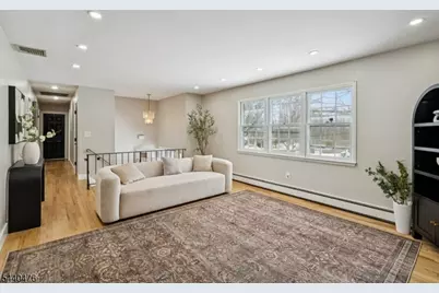 5 Summit Ave, Mount Olive, NJ 07828 - Photo 2