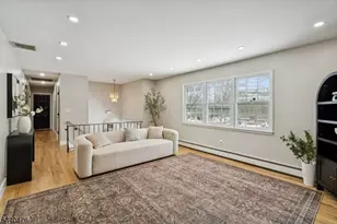 5 Summit Ave, Mount Olive, NJ 07828 - Photo 2