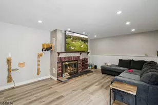 5 Summit Ave, Mount Olive, NJ 07828 - Photo 12