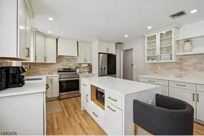 5 Summit Ave, Mount Olive, NJ 07828 - Photo 10