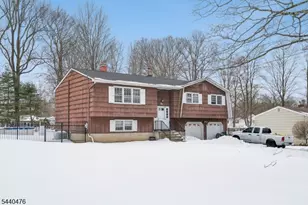 5 Summit Ave, Mount Olive, NJ 07828 - Photo 22