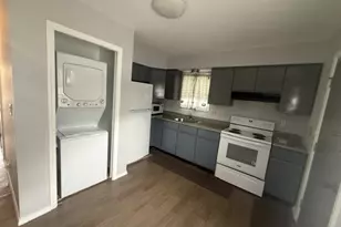287A Hunterdon St, Newark, NJ 07103 - Photo 2