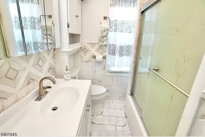 22-24 Kensington Pl, East Orange, NJ 07017 - Photo 10