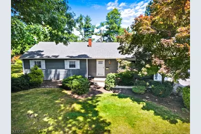 5 Camelot Dr, East Brunswick Township, NJ 08816 - Photo 30
