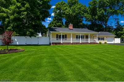 5 Andrews Pl, Pequannock Township, NJ 07444 - Photo 2
