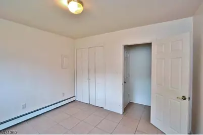 122 Dawes Hwy, Pompton Lakes, NJ 07442 - Photo 10
