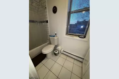942 E 19th St, Paterson, NJ 07501 - Photo 22