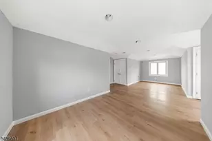 69-71 Summit Rd, Elizabeth, NJ 07208 - Photo 30