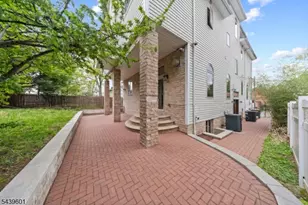 69-71 Summit Rd, Elizabeth, NJ 07208 - Photo 8
