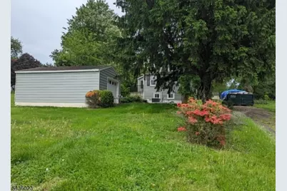439 Victory Ave, Pohatcong Township, NJ 08865 - Photo 22