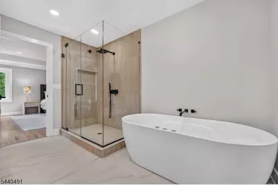 94 Parsippany Rd #1, Hanover Township, NJ 07981 - Photo 30