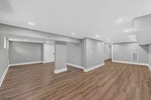 94 Parsippany Rd, Hanover Township, NJ 07981 - Photo 38