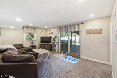 11 Hillside Dr, Clinton, NJ 08809 - Photo 28