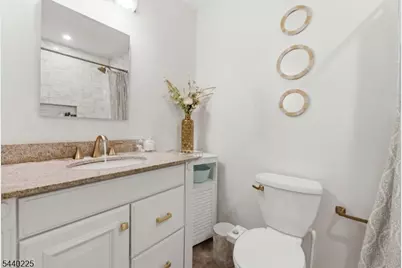 11 Hillside Dr, Clinton, NJ 08809 - Photo 22