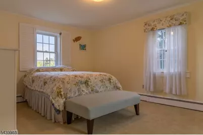 110 Vail St, Hackettstown, NJ 07840 - Photo 18