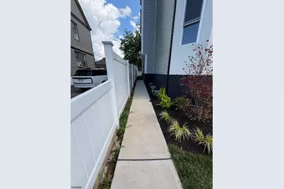 170 N 18th St, East Orange, NJ 07017 - Photo 2