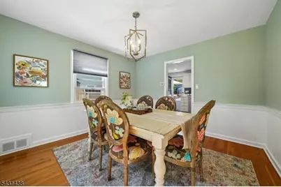 51 Meadowbrook Place, South Orange Village Twp., NJ 07079 - Photo 10