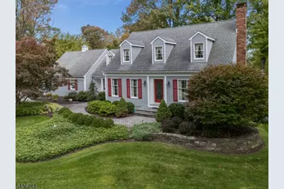 11 Doe Run, Franklin Township, NJ 08867 - Photo 1