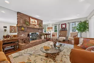 11 Doe Run, Franklin Township, NJ 08867 - Photo 4