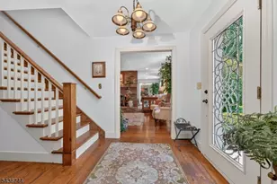 11 Doe Run, Franklin Township, NJ 08867 - Photo 2