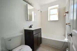 58 Underwood St, Newark, NJ 07106 - Photo 4