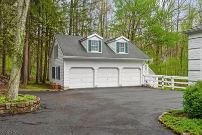 4 Edward Shippen Ln, Morris Township, NJ 07960 - Photo 32