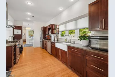 40 N Shore Trl, Sparta Township, NJ 07871 - Photo 10