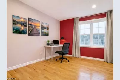 31 Edinburgh Ct, Edison, NJ 08820 - Photo 20