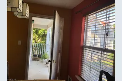 31 Edinburgh Ct, Edison, NJ 08820 - Photo 14
