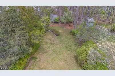 31 Iroquois Trl, Denville, NJ 07834 - Photo 32
