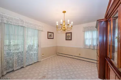31 Iroquois Trl, Denville, NJ 07834 - Photo 14