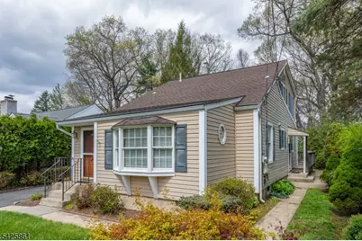 31 Iroquois Trl, Denville, NJ 07834 - Photo 4