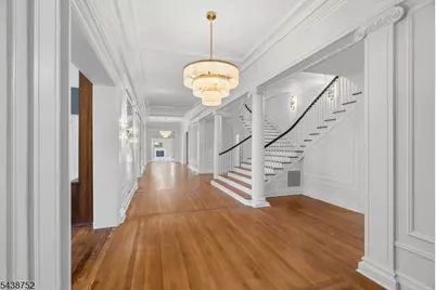 207 Union St, Montclair, NJ 07042 - Photo 6