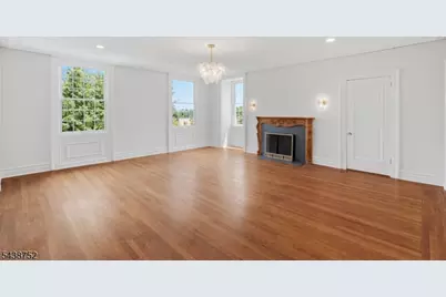 207 Union St, Montclair, NJ 07042 - Photo 24