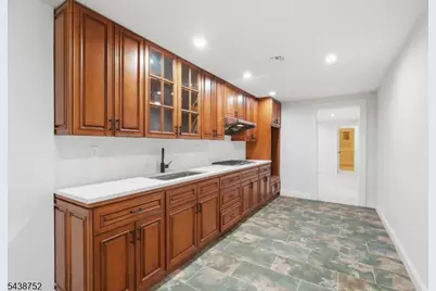207 Union St, Montclair, NJ 07042 - Photo 42