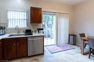 248 Warren St, Newark, NJ 07103 - Photo 10