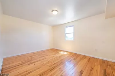 527 13th Ave #3, Newark, NJ 07103 - Photo 10
