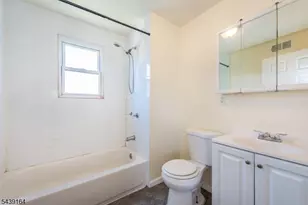527 13th Ave, Newark, NJ 07103 - Photo 16